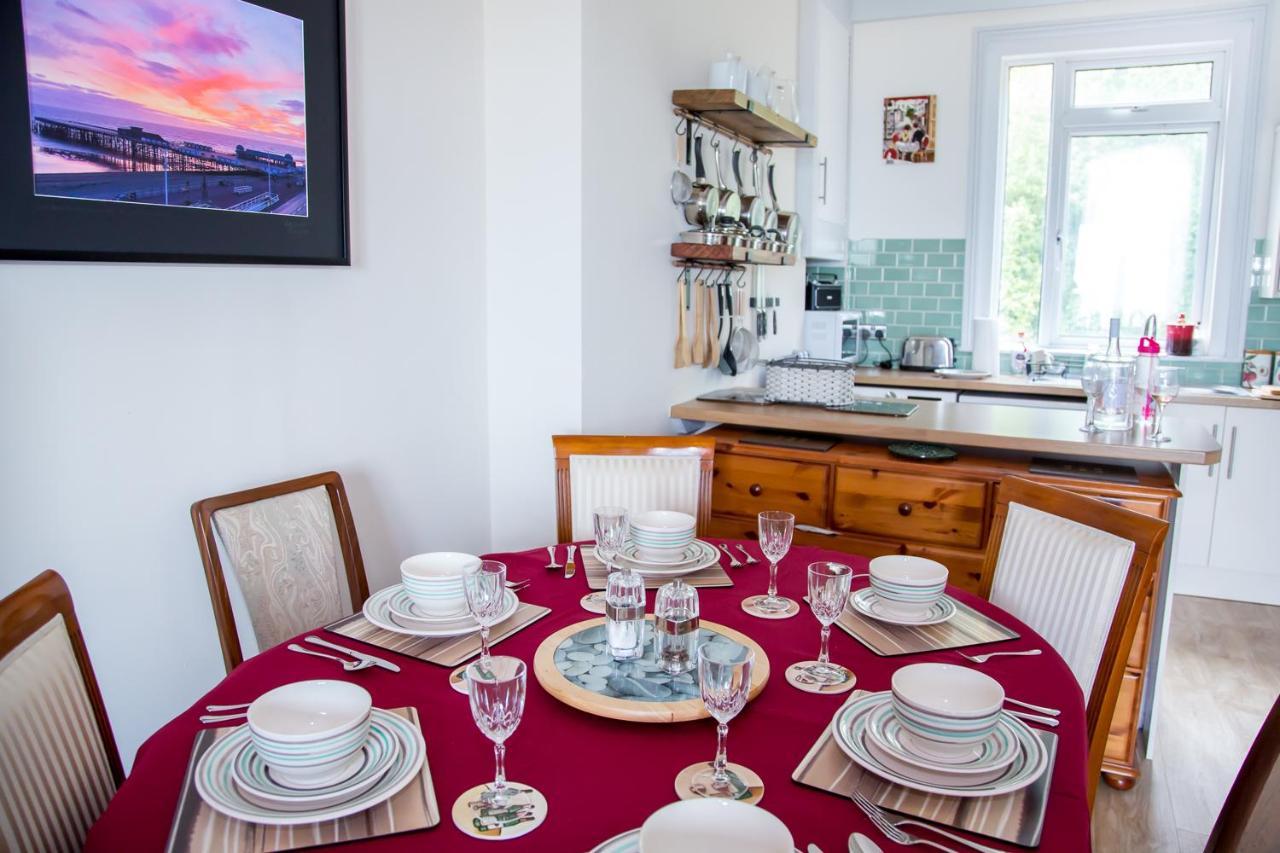 Seagulls Nest Beachfront Apartment With 3 Bedrooms Hastings Bagian luar foto